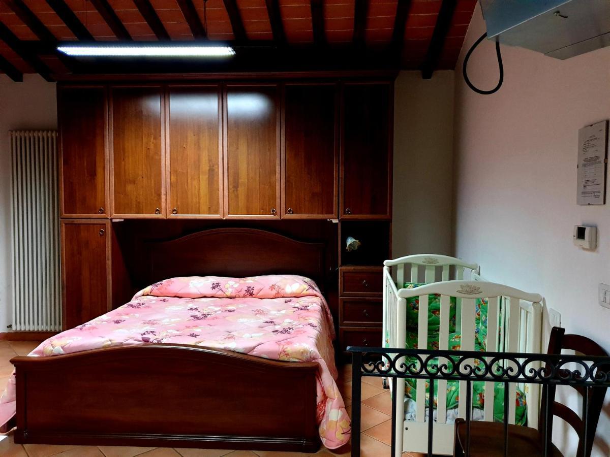 Lari Residence Il Vigneto מראה חיצוני תמונה