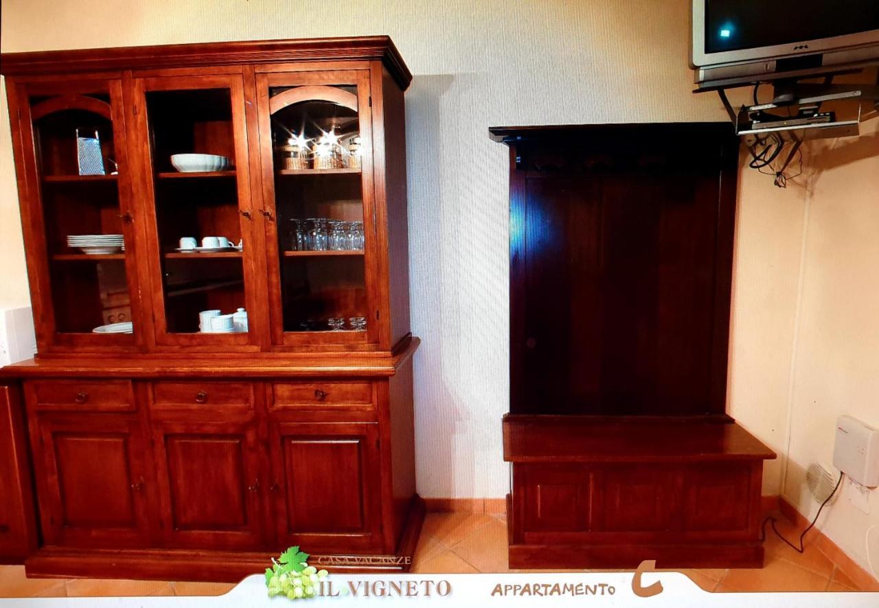 Lari Residence Il Vigneto מראה חיצוני תמונה